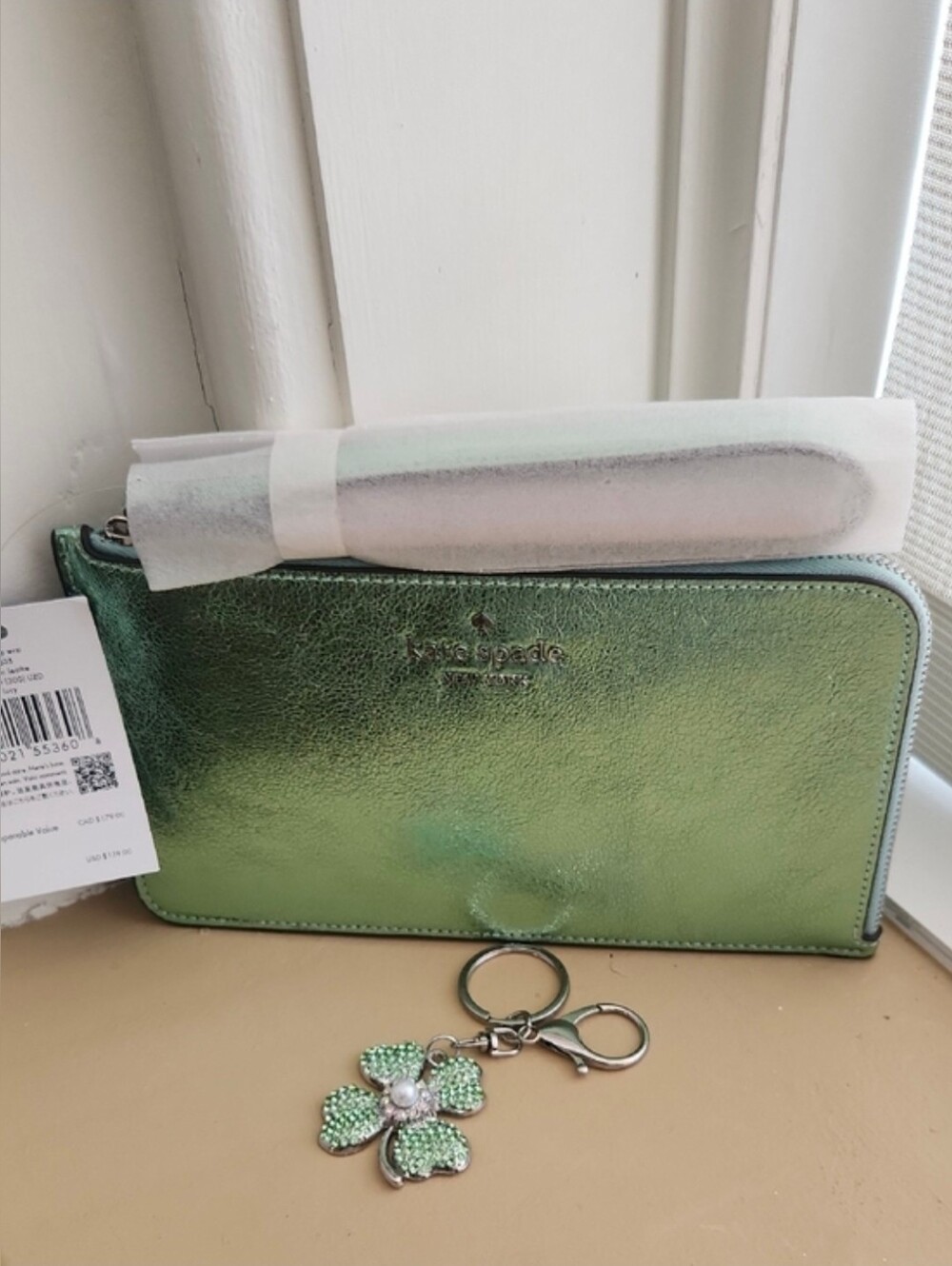 NWT Kate Spade Metallic Green Wristlet Wallet & Keychain/Bag Charm